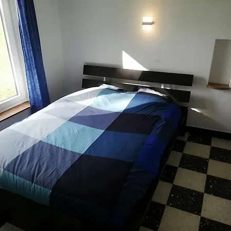 Les Mesanges Holiday home