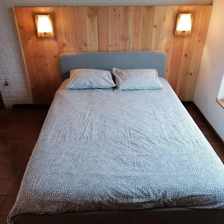 Les Mesanges * Rochefort